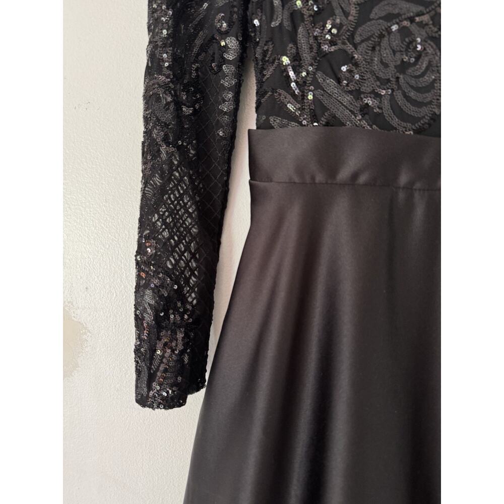 NWOT Betsy & Adam Sequin Long Sleeve Ball Gown Black Size 8 - Picture 8 of 10